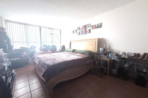 Copropriété à vendre à Miami, Floride: 2 chambres, 114.18 m2 № 2146693 - photo 29