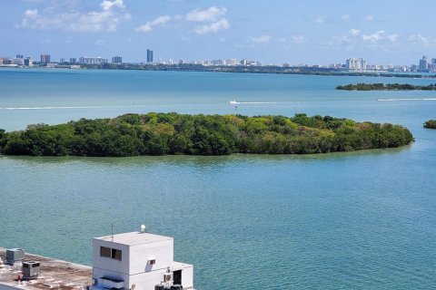 Copropriété à vendre à Miami, Floride: 2 chambres, 114.18 m2 № 2146693 - photo 2