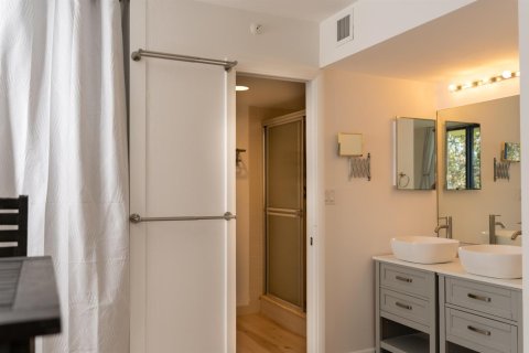 Купить кондоминиум в Юпитер, Флорида 5 комнат, 117.99м2, № 2189851 - фото 25