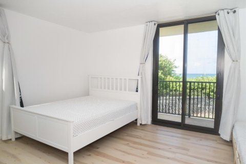 Купить кондоминиум в Юпитер, Флорида 5 комнат, 117.99м2, № 2189851 - фото 4