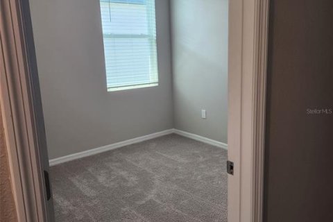 Casa en alquiler en Winter Haven, Florida, 4 dormitorios, 156.08 m2 № 1826924 - foto 13