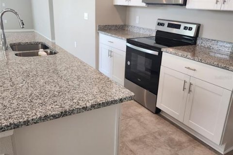 Casa en alquiler en Winter Haven, Florida, 4 dormitorios, 156.08 m2 № 1826924 - foto 8