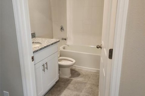 Casa en alquiler en Winter Haven, Florida, 4 dormitorios, 156.08 m2 № 1826924 - foto 21