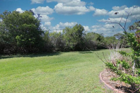 Condo in St. Lucie, Florida, 2 bedrooms № 2147100 - photo 25