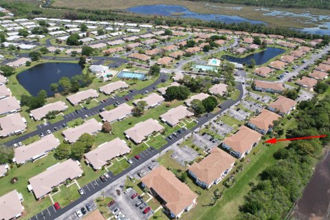 Condo in St. Lucie, Florida, 2 bedrooms № 2147100 - photo 11