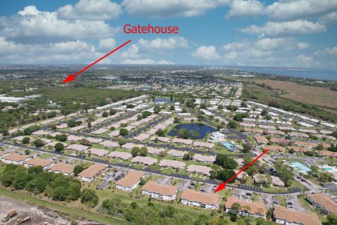 Condo in St. Lucie, Florida, 2 bedrooms № 2147100 - photo 12