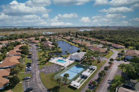 Condo in St. Lucie, Florida, 2 bedrooms № 2147100 - photo 16