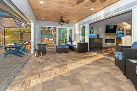House in Winter Haven, Florida 3 bedrooms, 198.81 sq.m. № 2093865 - photo 30