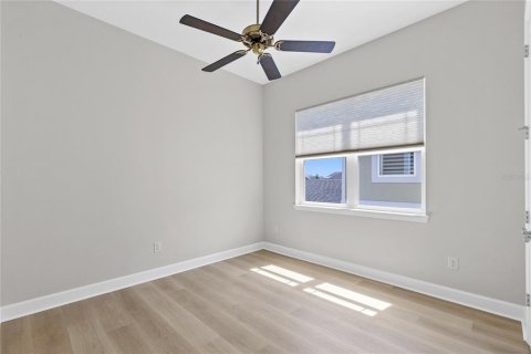 Casa en venta en Orlando, Florida, 3 dormitorios, 187.29 m2 № 2201077 - foto 26