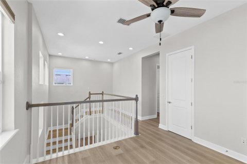 Casa en venta en Orlando, Florida, 3 dormitorios, 187.29 m2 № 2201077 - foto 23