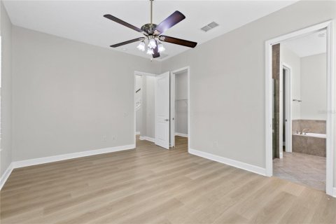 Casa en venta en Orlando, Florida, 3 dormitorios, 187.29 m2 № 2201077 - foto 12