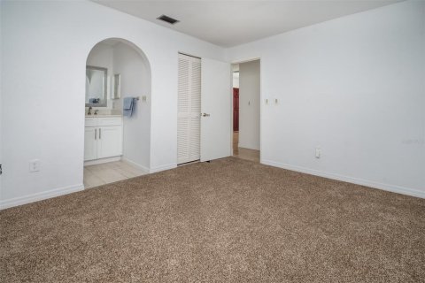 Casa en venta en Belleair Beach, Florida, 5 dormitorios, 294.31 m2 № 1825421 - foto 22