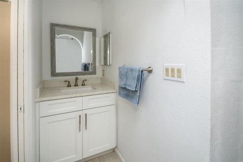 Casa en venta en Belleair Beach, Florida, 5 dormitorios, 294.31 m2 № 1825421 - foto 23