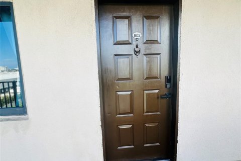 Condominio en venta en Pompano Beach, Florida, 2 dormitorios, 125.05 m2 № 2240537 - foto 21