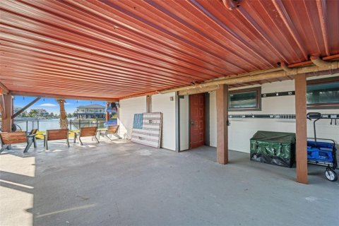 Casa en venta en Hernando Beach, Florida, 4 dormitorios, 171.03 m2 № 2222423 - foto 12