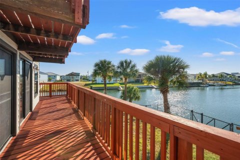 Casa en venta en Hernando Beach, Florida, 4 dormitorios, 171.03 m2 № 2222423 - foto 28