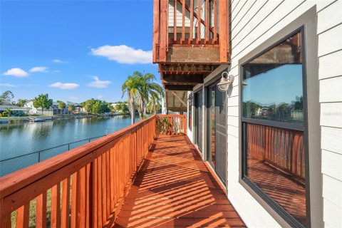 Casa en venta en Hernando Beach, Florida, 4 dormitorios, 171.03 m2 № 2222423 - foto 25