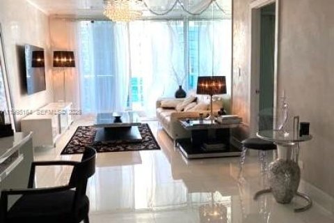 Condominio en alquiler en Miami Beach, Florida, 2 dormitorios, 114.27 m2 № 2062681 - foto 14
