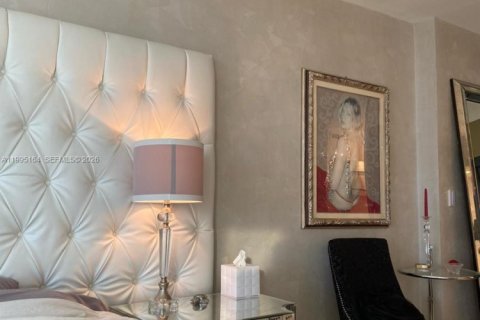 Condominio en alquiler en Miami Beach, Florida, 2 dormitorios, 114.27 m2 № 2062681 - foto 7