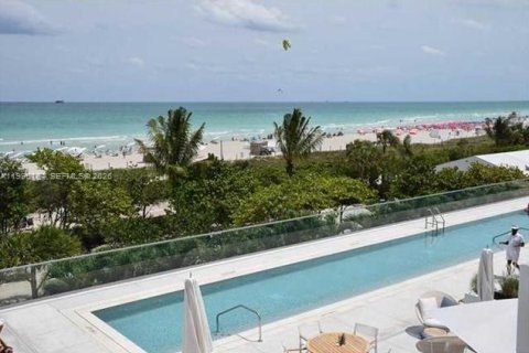 Condominio en alquiler en Miami Beach, Florida, 2 dormitorios, 114.27 m2 № 2062681 - foto 24