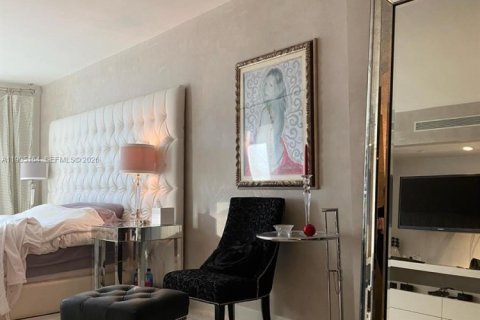 Condominio en alquiler en Miami Beach, Florida, 2 dormitorios, 114.27 m2 № 2062681 - foto 10