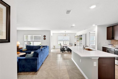 House in Ocala, Florida 3 bedrooms, 155.33 sq.m. № 2152231 - photo 12