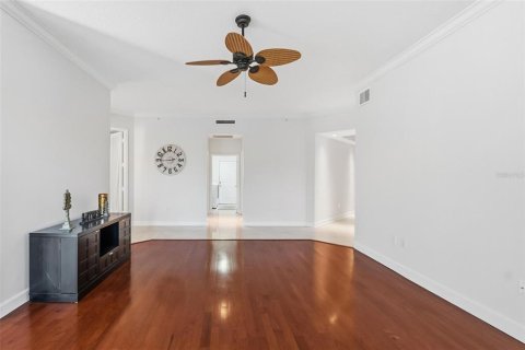 Condominio en venta en Sarasota, Florida, 3 dormitorios, 167.04 m2 № 2230681 - foto 22