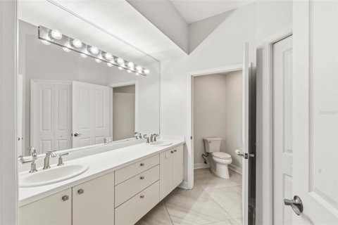 Condominio en venta en Sarasota, Florida, 3 dormitorios, 167.04 m2 № 2230681 - foto 12