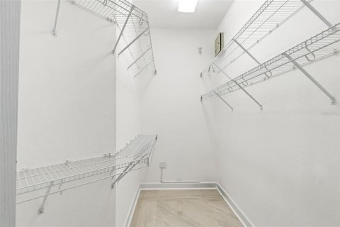 Condominio en venta en Sarasota, Florida, 3 dormitorios, 167.04 m2 № 2230681 - foto 11