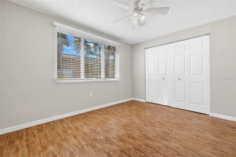 Condominio en alquiler en Port Charlotte, Florida, 2 dormitorios, 89.19 m2 № 1732699 - foto 17