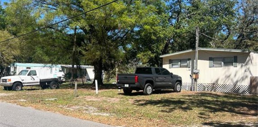 Immobilier commercial à Lutz, Floride 209.59 m2 № 1617905
