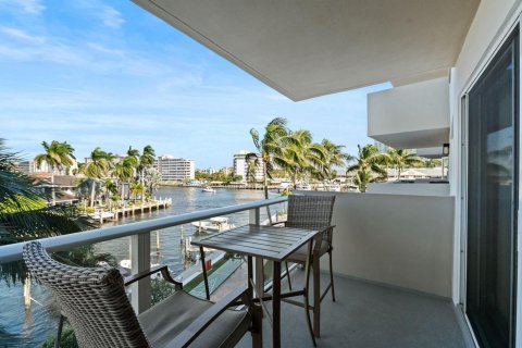 Condominio en venta en Pompano Beach, Florida, 2 dormitorios, 91.97 m2 № 2190065 - foto 24