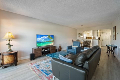 Condominio en venta en Pompano Beach, Florida, 2 dormitorios, 91.97 m2 № 2190065 - foto 22