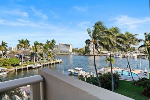Condominio en venta en Pompano Beach, Florida, 2 dormitorios, 91.97 m2 № 2190065 - foto 27