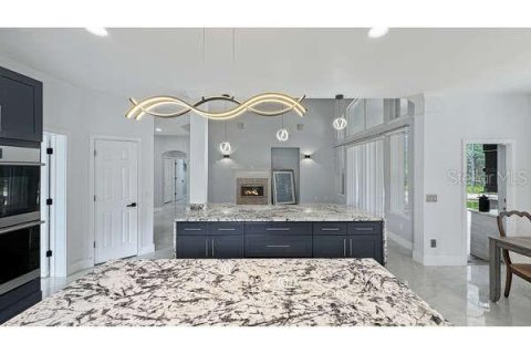 Casa en venta en Lake Mary, Florida, 5 dormitorios, 329.15 m2 № 1909473 - foto 8