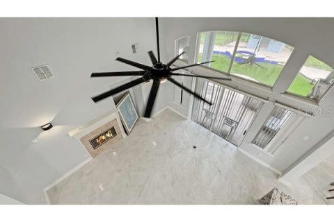 Casa en venta en Lake Mary, Florida, 5 dormitorios, 329.15 m2 № 1909473 - foto 18