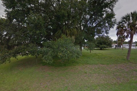 Propiedad comercial en Port Charlotte, Florida № 2158339
