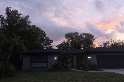 Villa ou maison à vendre à Sarasota, Floride: 3 chambres, 164.81 m2 № 2419035 - photo 11