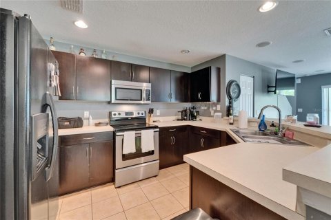 Townhouse in Valrico, Florida 3 bedrooms, 146.14 sq.m. № 1637832 - photo 20