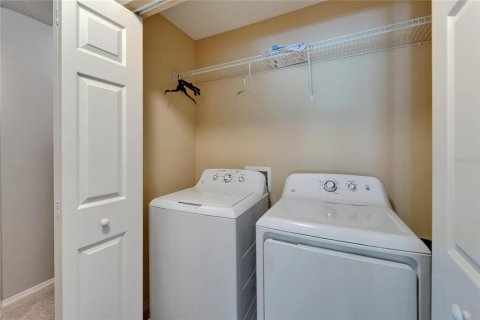 Townhouse in Valrico, Florida 3 bedrooms, 146.14 sq.m. № 1637832 - photo 25