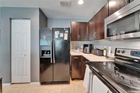 Townhouse in Valrico, Florida 3 bedrooms, 146.14 sq.m. № 1637832 - photo 23