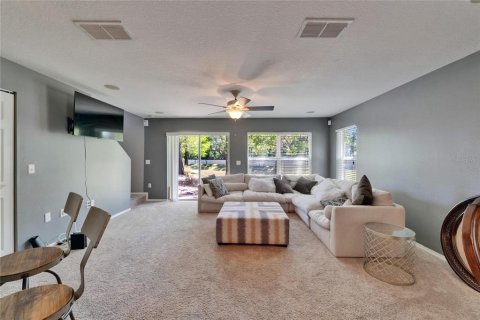 Townhouse in Valrico, Florida 3 bedrooms, 146.14 sq.m. № 1637832 - photo 13