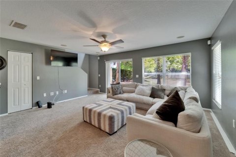 Townhouse in Valrico, Florida 3 bedrooms, 146.14 sq.m. № 1637832 - photo 14