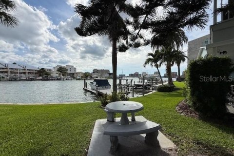 Condominio en alquiler en Clearwater, Florida, 3 dormitorios, 111.48 m2 № 1899702 - foto 1