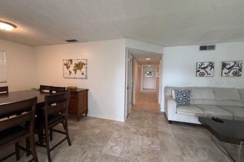 Condominio en alquiler en Clearwater, Florida, 3 dormitorios, 111.48 m2 № 1899702 - foto 19