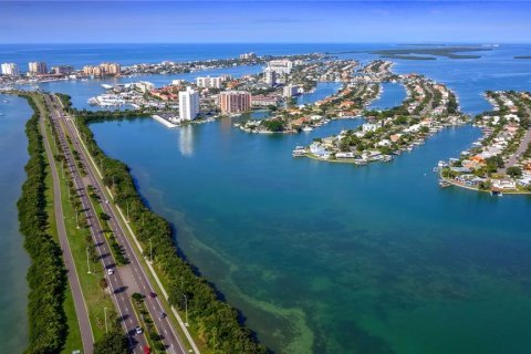 Condominio en alquiler en Clearwater, Florida, 3 dormitorios, 111.48 m2 № 1899702 - foto 3