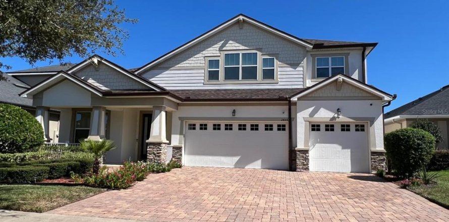 House in Kissimmee, Florida 5 bedrooms, 322.84 sq.m. № 2421835