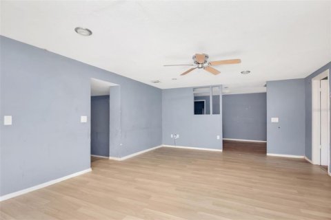 Casa en venta en Plant City, Florida, 3 dormitorios, 133.78 m2 № 1894921 - foto 11