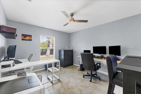 Casa en venta en Port Charlotte, Florida, 3 dormitorios, 171.03 m2 № 1733661 - foto 19