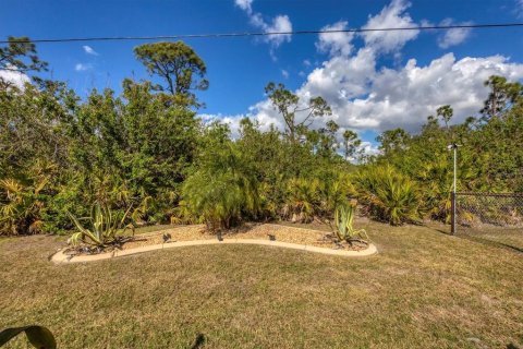 Casa en venta en Port Charlotte, Florida, 3 dormitorios, 171.03 m2 № 1733661 - foto 27